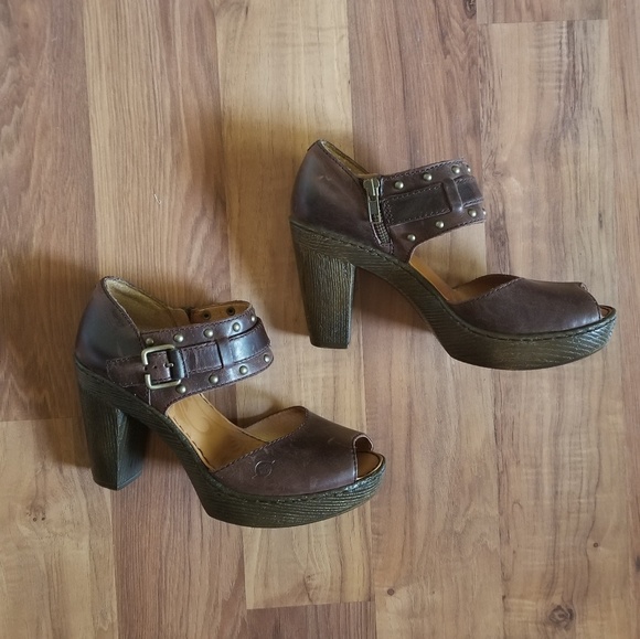 Born Shoes - Born Teirney Platform Sandal